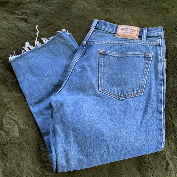 Cropped size 36 Signature Straight Leg - Picture 2 of 10